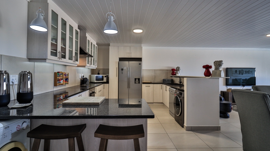 4 Bedroom Property for Sale in Seemeeu Park Western Cape